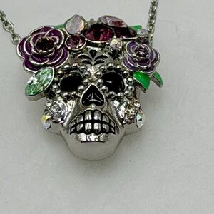 Origami Owl Silver Skull Necklace Nunca Olvidado 2022